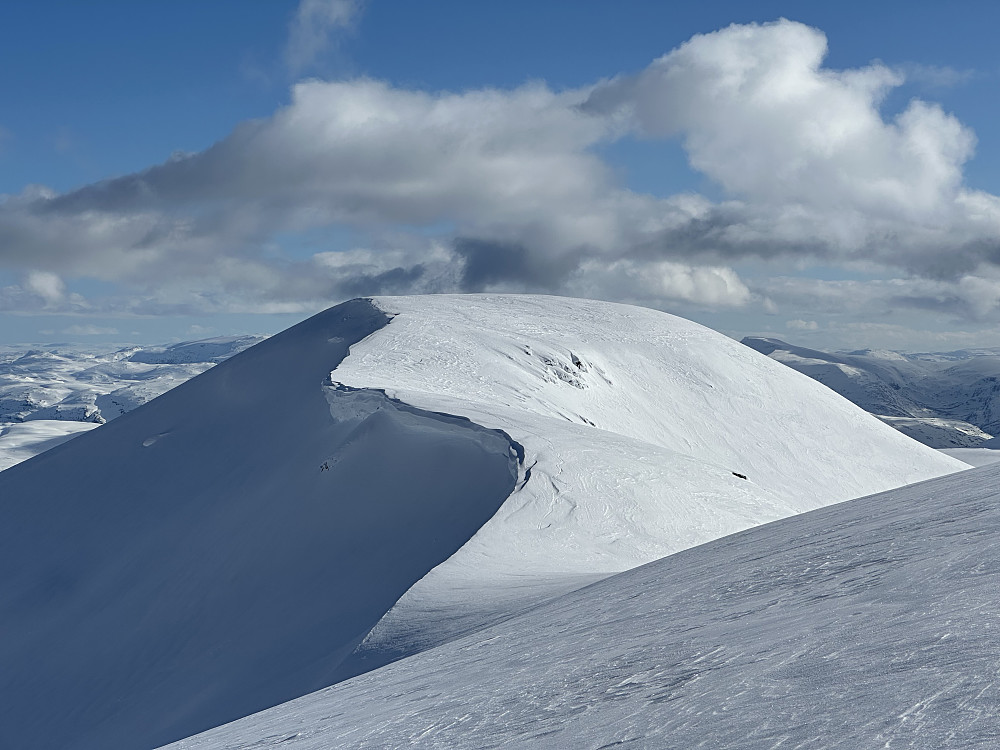 Stølsmaradalstinden S2