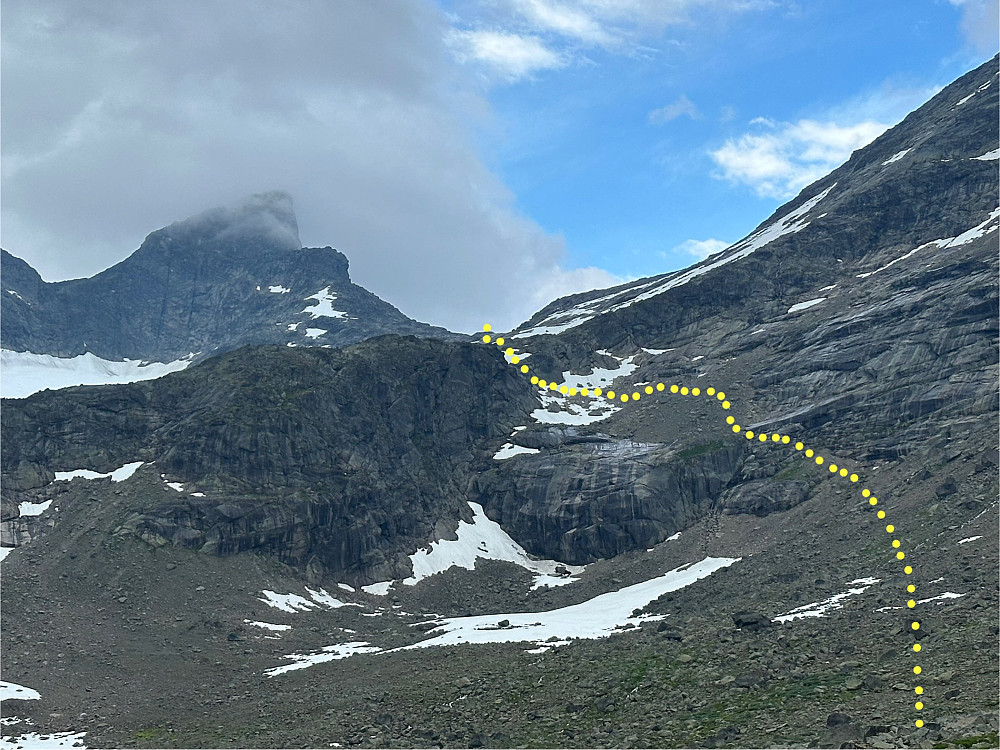 Ruta opp fra dalen