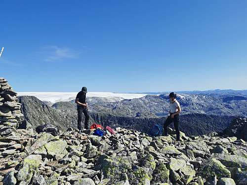 Klargjøring på toppen av Bjørndalstindane (1426 moh).