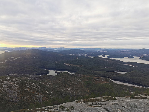 Toppen av Hopsfjellet, 333 moh.