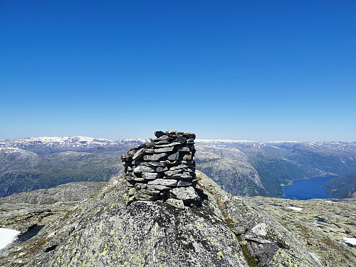 Toppen av Hellersnuten, 1492 moh.