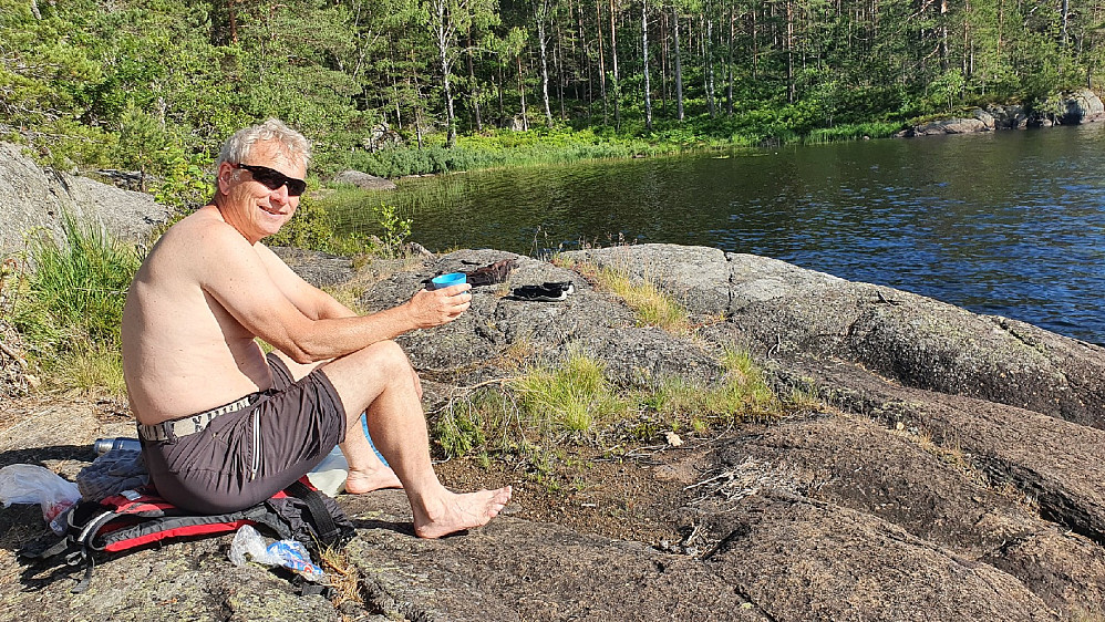 Rast og bad i Størdalsvannet