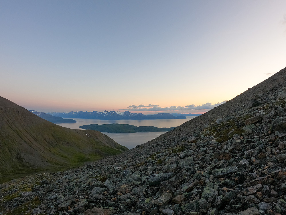 Finfin utsikt mot Lyngsalpene 