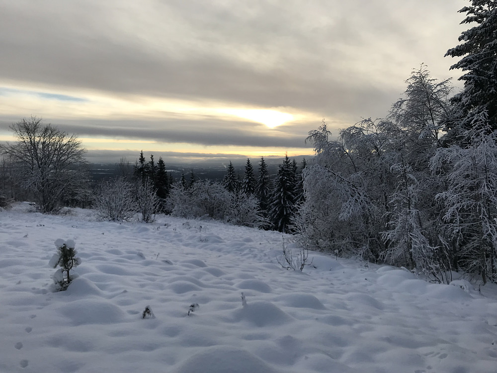 Nesten sol på Bergstoppen
