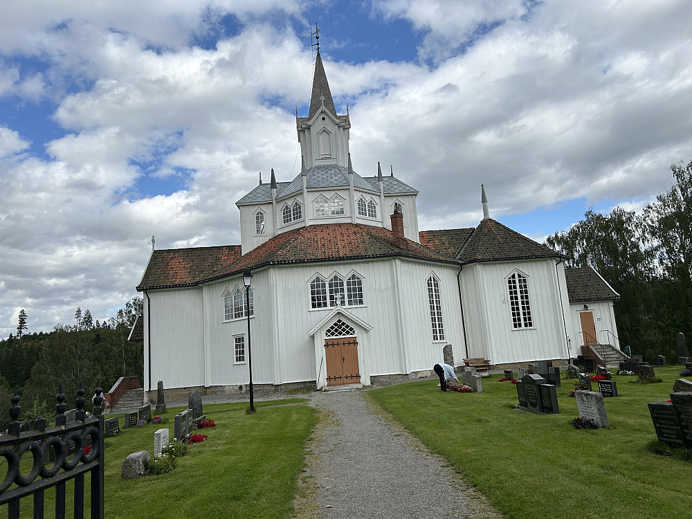 Tangen kirke