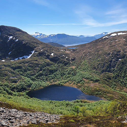 Nedstigning til Mørkevatnet.