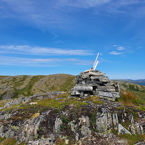 Vardskarfjellet mot Nebba