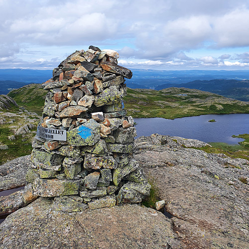 Grefstadfjellet vest.
