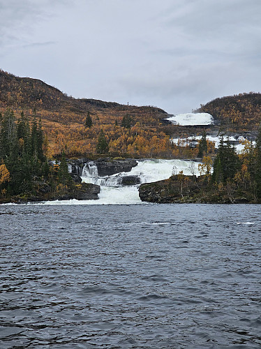Storfossen. Bra vannføring for årstida.