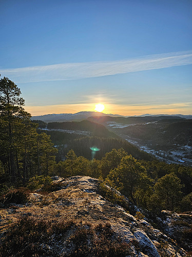 Solnedgang bak Resfjellet