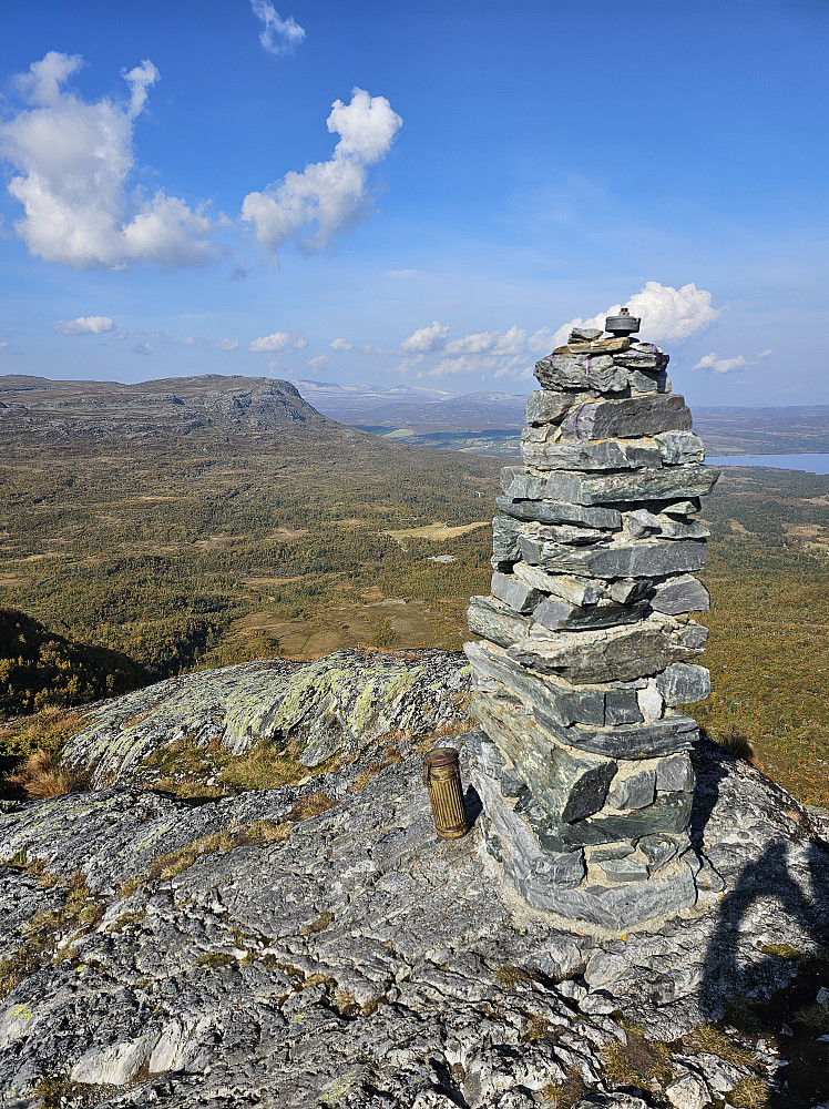 Mot Leverkinna fra Duggurdsknappen