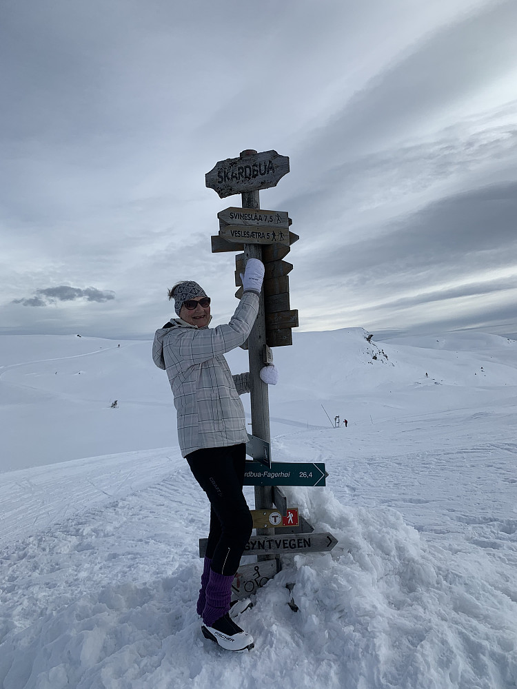 Min mor Jorun ved Skardbua i mars 2021