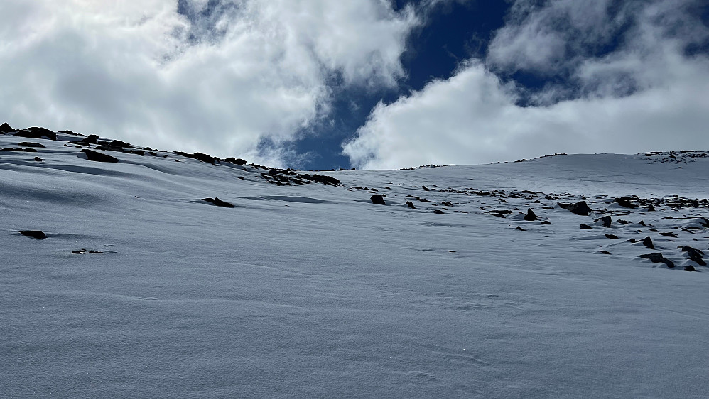 Fikk et parti med fine snøforhold opp fra Bessvatnet på 1370 moh til 1880 moh