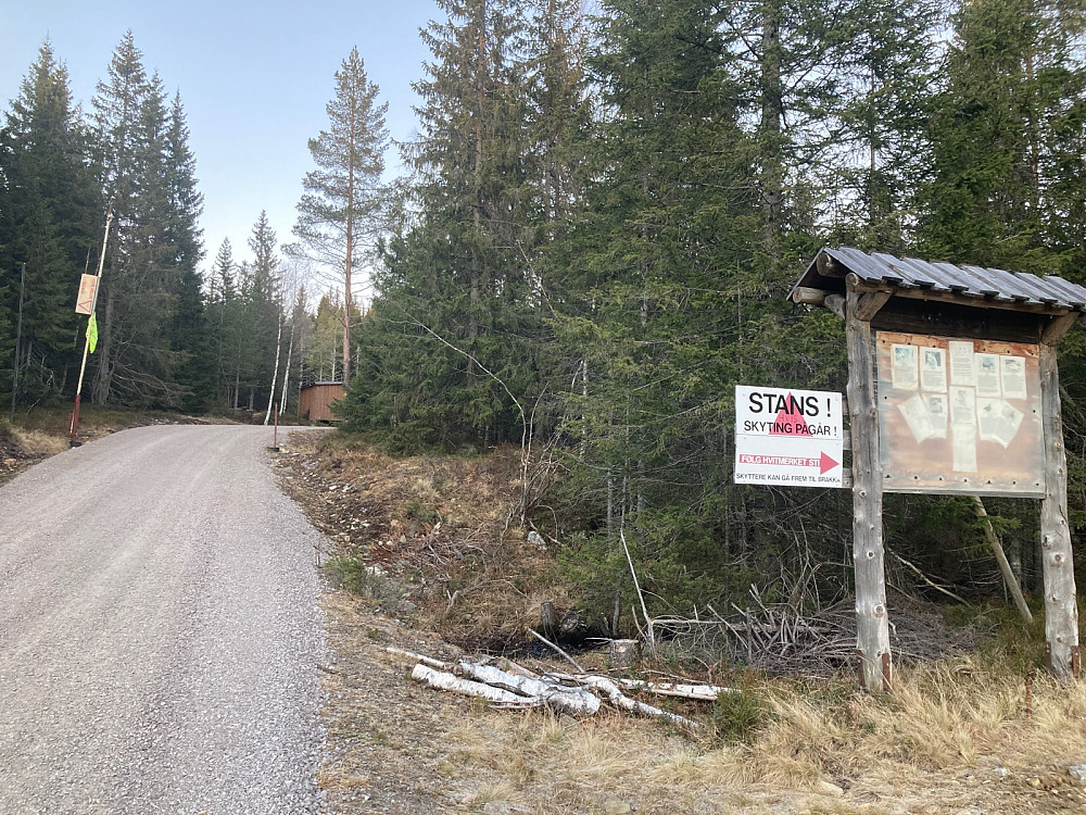 Her står det at skyting pågår, så jeg turte ikke å kjøre lenger.