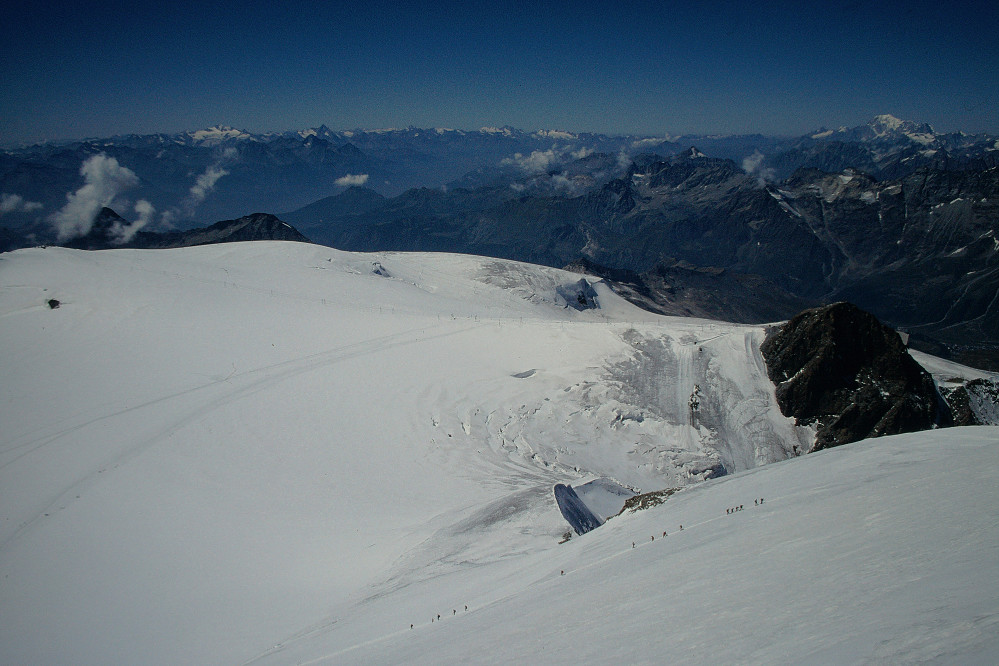 Veldig enkel bestigning fra platået ved Klein Matterhorn.
