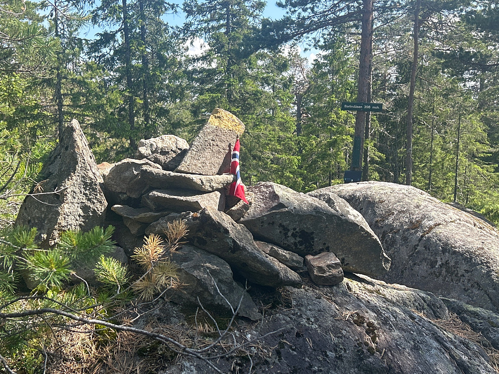Varden på Barlindåsen.