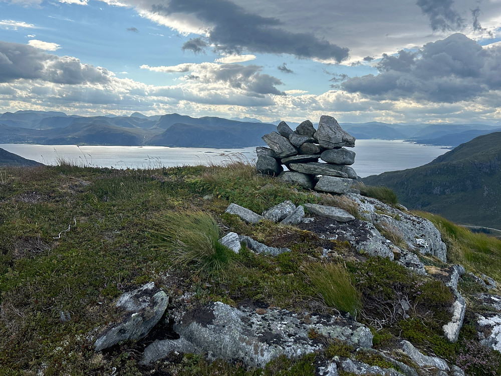 Varden på Ytstehornet.
