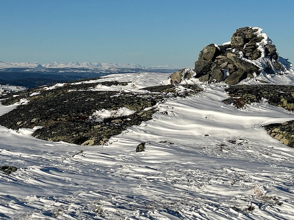Høgelinatten og Jotunheimen.