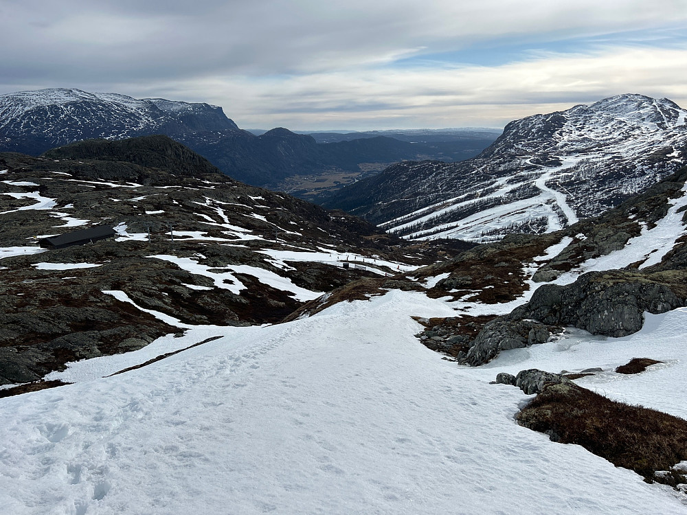Akkurat passert "cruxet" på vei opp fra toppen av Roni-heisen. Som det fremgår er det ganske greit å gå her så lenge snøen ikke er altfor bratt.