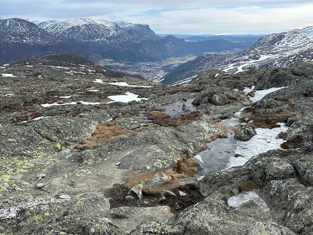Fra Røgjin ned mot sentrum i Hemsedal.