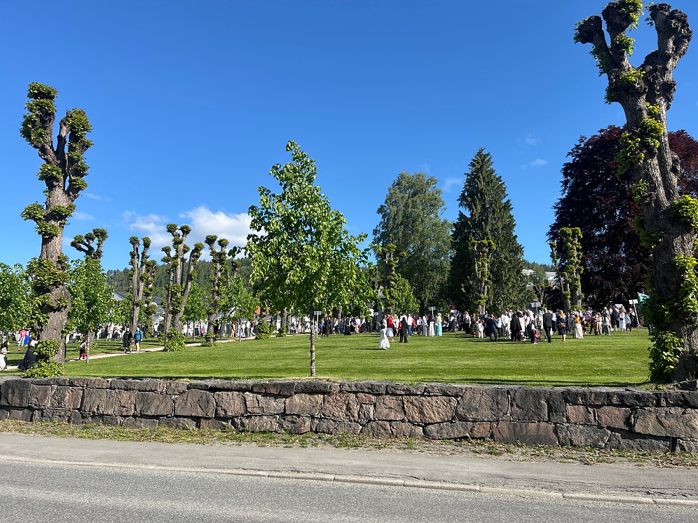 Oppstillingsplass for togene i Drammen.