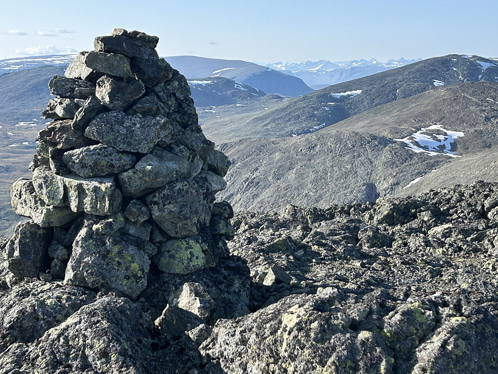 Toppvarden på Skurvefjell. 