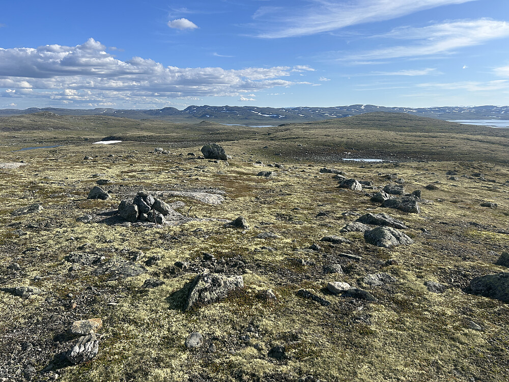 Utsikt sørover retning Lakadalsberga som jeg skulle besøke dagen etterpå.