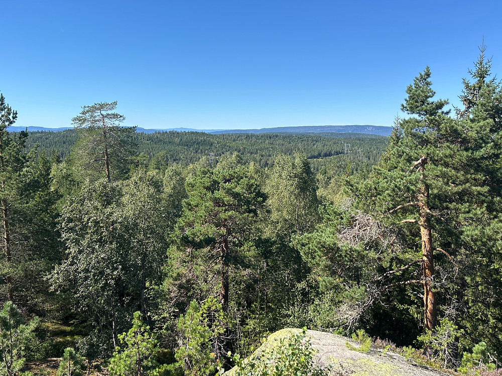 Men fra "Brennåsen utsikt" ser man helt til Jonsknuten og kanskje enda lenger.