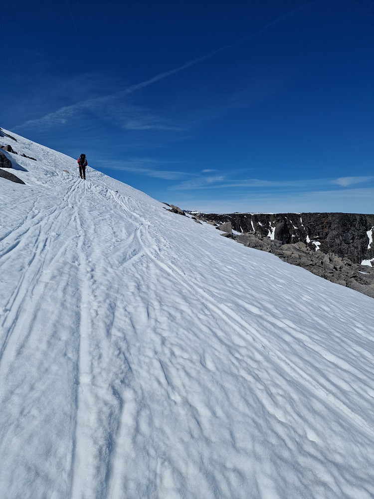 Flere fjellfarere på tur i dag..