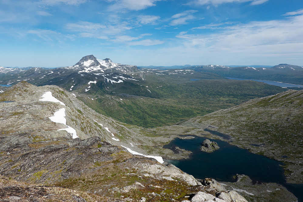 Nedover mot Folddalen fra Storlifjellet.