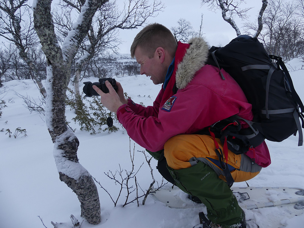 En ivrig lavfotograf med nytt kamera.