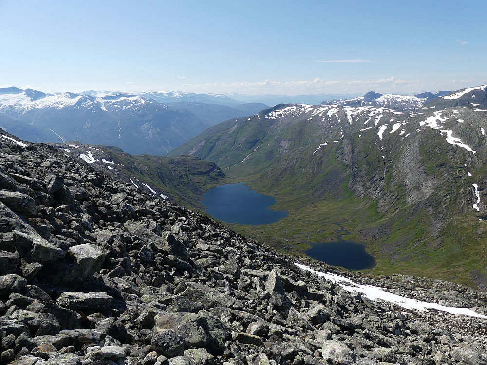 Botnevatna i Foredalen fra Botnesvodene.