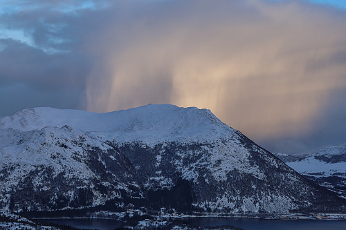 Mye vær i dag. Flott å se på