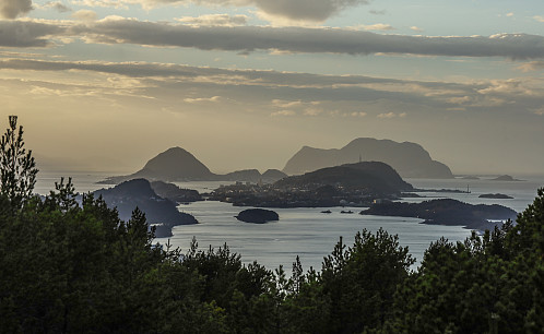 Fin utsikt mot Ålesund