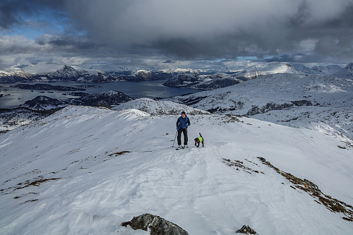 Ankomst Røddalshorn med kompis Terje (og Karma)