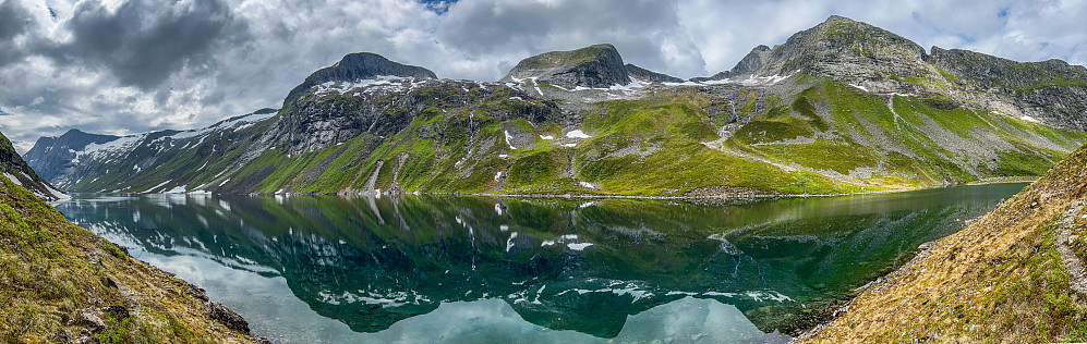Vatnedalsvatnet