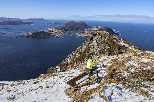 Utsikt fra Gjøna mot Sandsøya