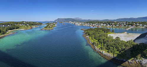 Brønnøysund, sett fra broen