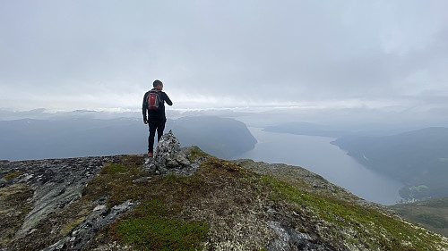 Bilde #11: Utsikt fra Stavneshornet over Storfjorden.