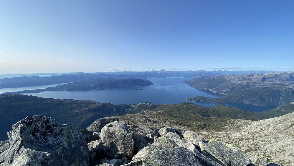 Bilde #10: Utsikt fra toppen.