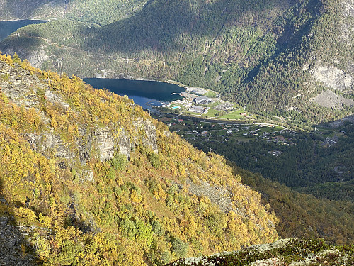 Bilde #4: Utsikt mot Tafjord sentrum.