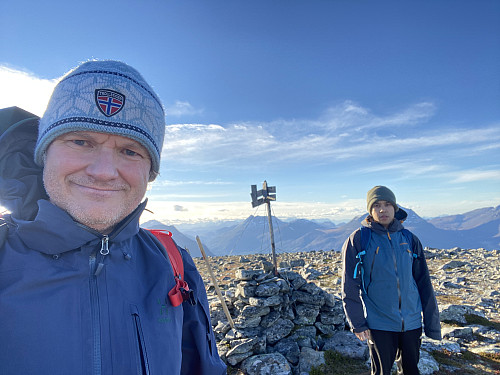 Bilde #4: På toppen av Skåla [863 m.o.h.].