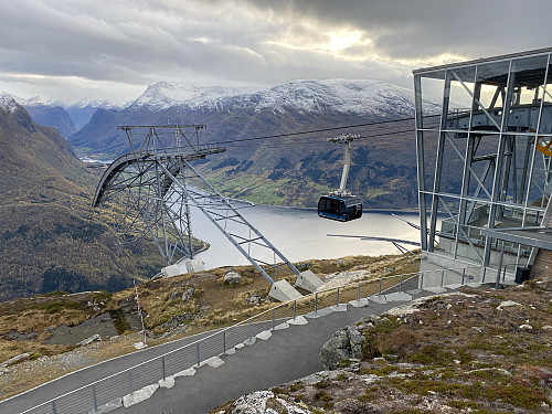 Bilde #18: Loen Skylift.