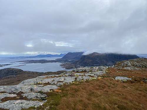 Bilde #12: Utsikt mot Otrøya, Aukra og Bud i Fræna.