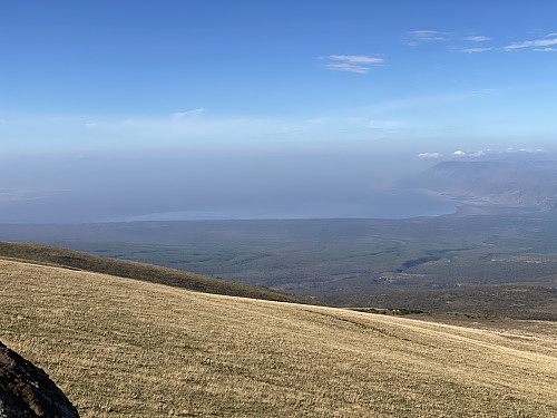 Image #4: Zooming a little bit in on Lake Eyasi. Due to the distance fog, we couldn't see more than the Northeast end of the lake, however.