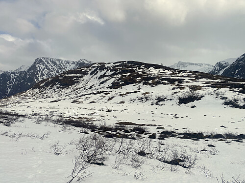 Bilde #14: Tilbakeblikk mot Kinnakollen. Bak til venstre sees Gråfonnfjellet.