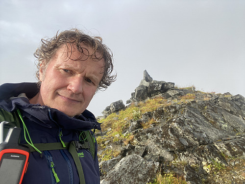 Bilde #27: På toppen av Øspetinden [1228 m.o.h.].