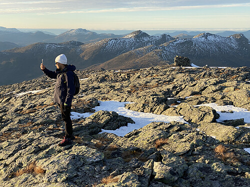 Bilde #10: På vesttoppen [1341 m.o.h.] av Blåtind.
