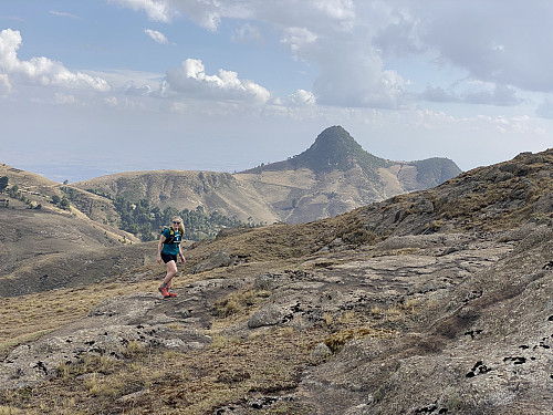 Image #11: Finally getting a view over to Moglē Korebta [3324 m.a.m.s.l.].