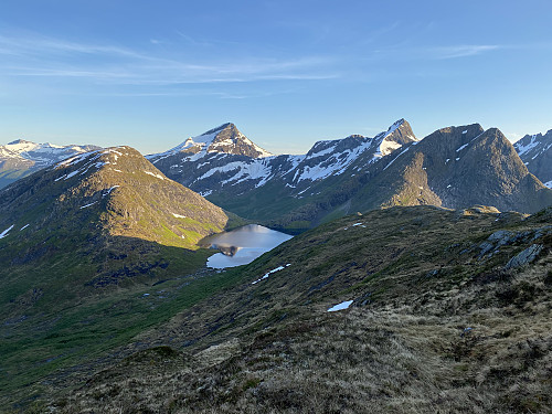 Bilde #32: Snart nede igjen ved Dalskleiva [633 m.o.h.] og Kleivavatnet [611 m.o.h.].